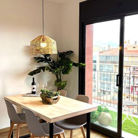 Apartamento Con Terraza By Prestigi Terrassa Exteriör bild