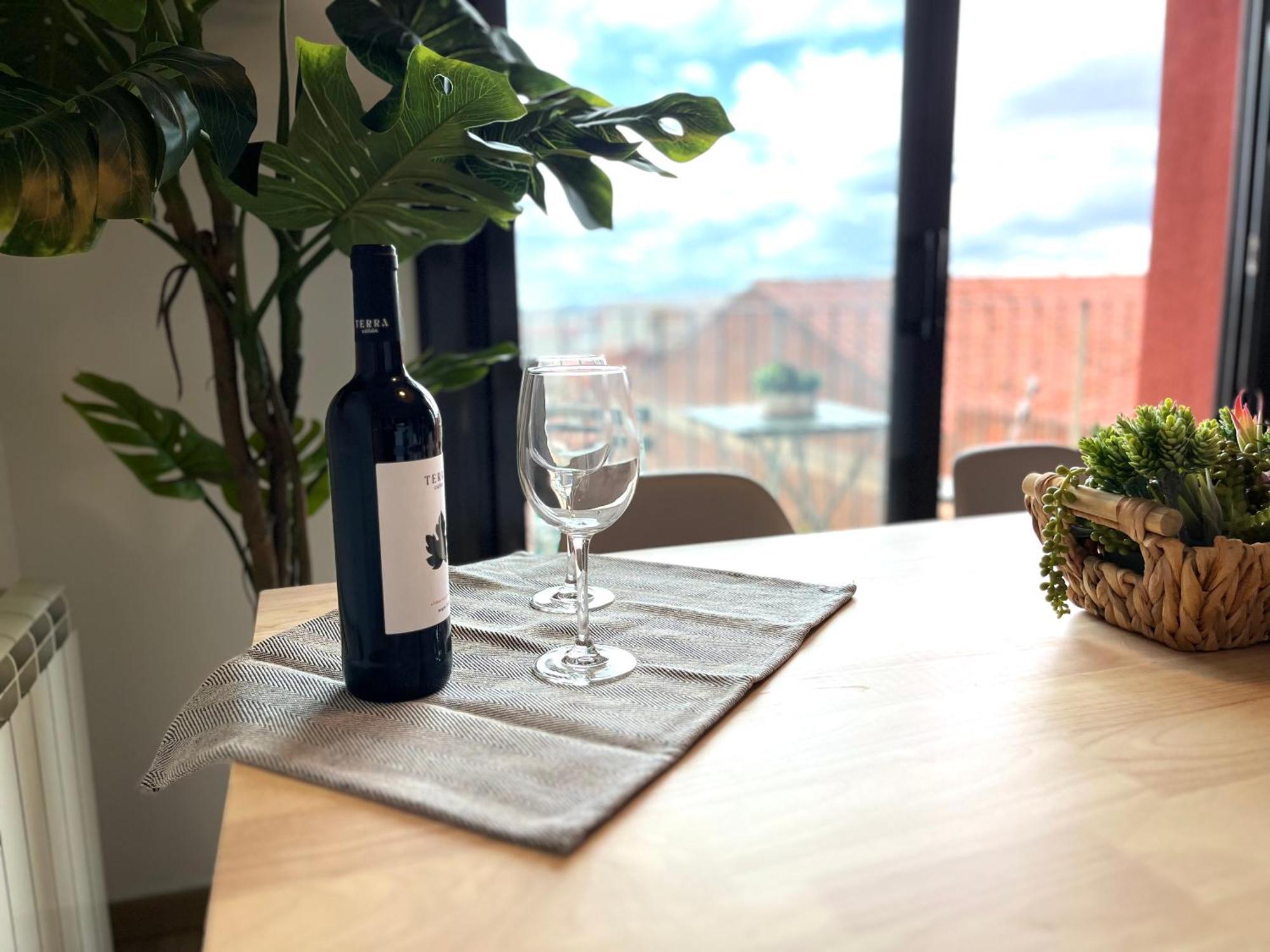 Apartamento Con Terraza By Prestigi Terrassa Exteriör bild